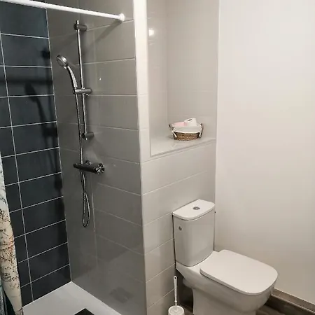Apartment Neuf 40 M² 300 M De La
